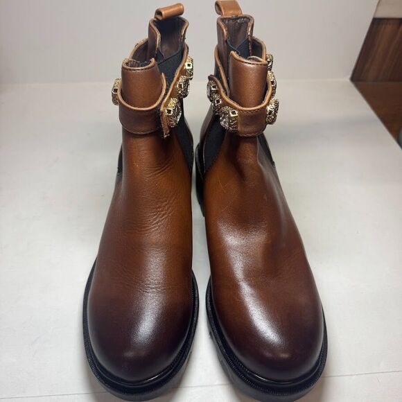 Steve Madden Womens 10 M Cognac Brown Leather Amulet Embellished Booties NIB HQ7 - Picture 3 of 6